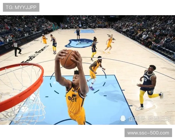 灰熊主场力克爵士 莫兰特领军无挡拆空间打法显威力